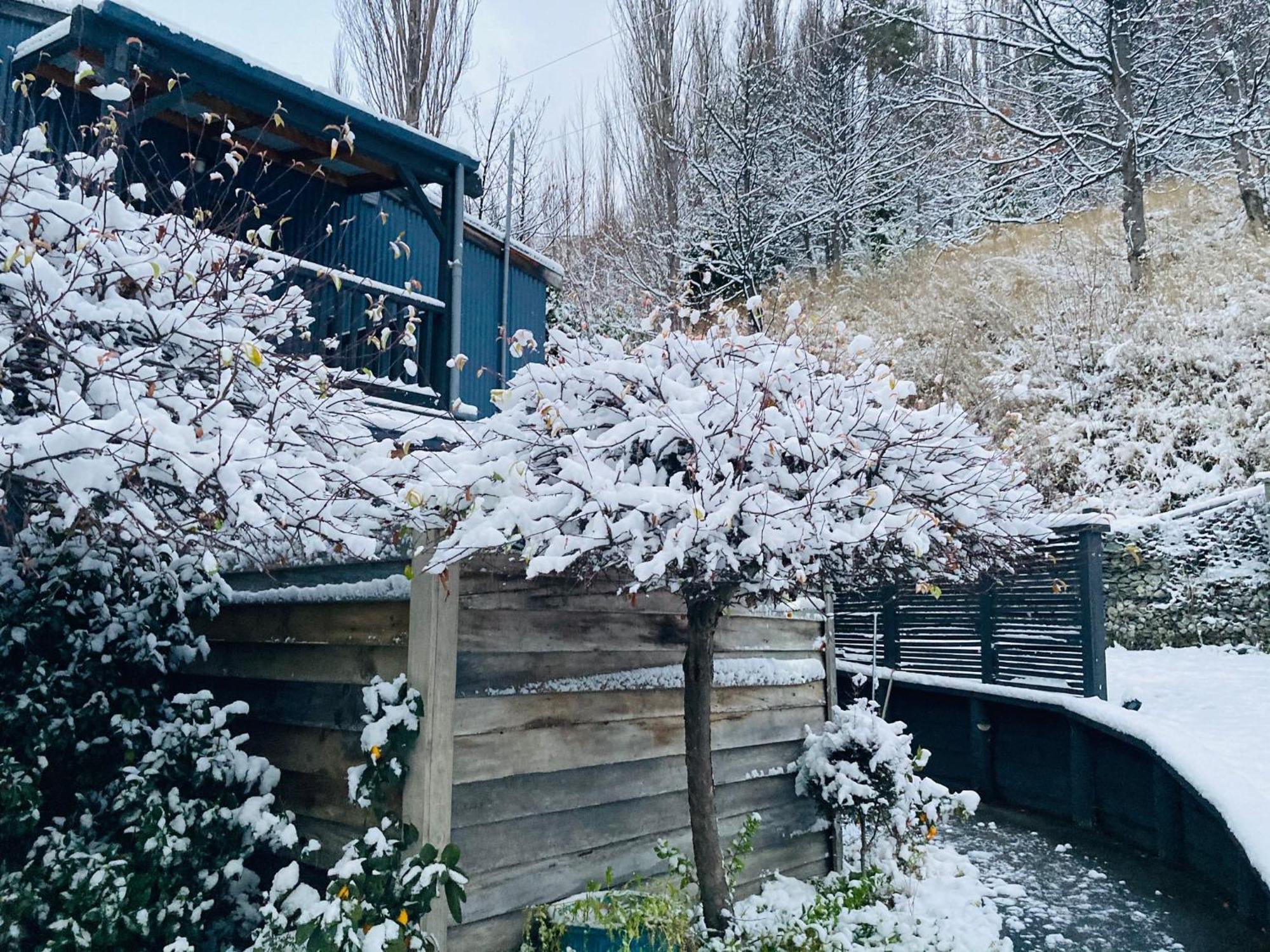 Moonlight Escape Lodge Queenstown Exterior photo